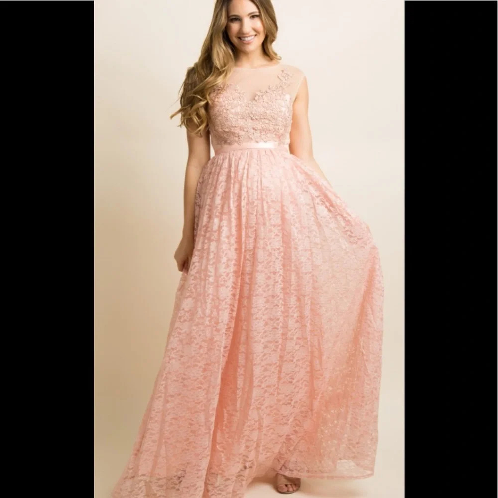 New*Maniju Lace and Mesh Formal Gown